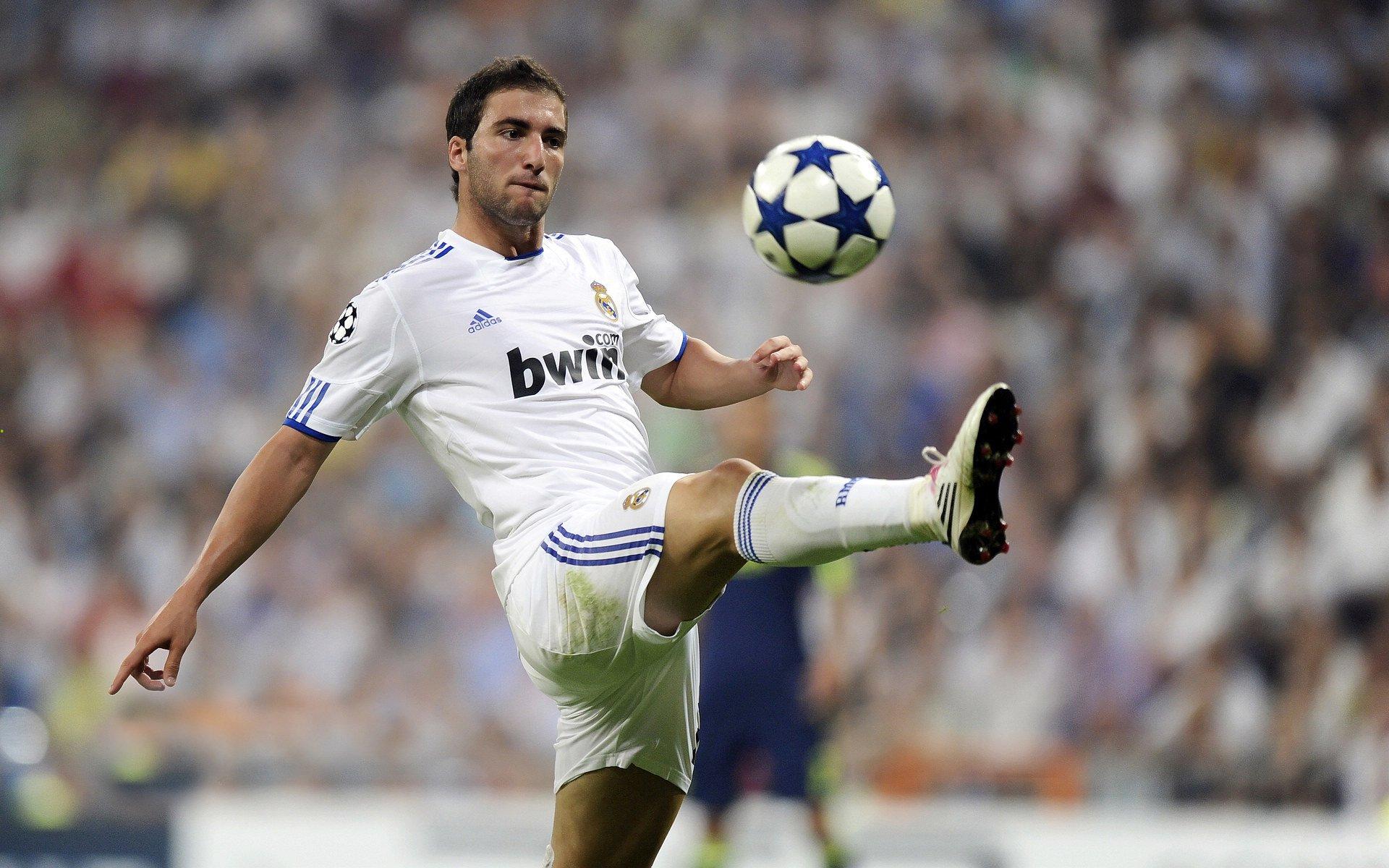 体育经济热潮涌动，赛事商业化与产业升级助推全球市场增长